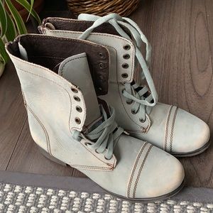 Steve Madden Troopa Blue Leather Lace-Up Combat Boots